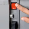 DAHLE Iratmegsemmisítő 40104 BaseCLASS, Kártya/Gémkapocs, 16 lap (70gr), 13 lap (80gr), P-2T-2|E-2|, 6m/min, 30 liter