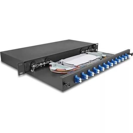 Delock 19  optikai szálösszefűző doboz 12 db. LC Duplex OS2 1U teljes elrendezés kész az összefűzésre