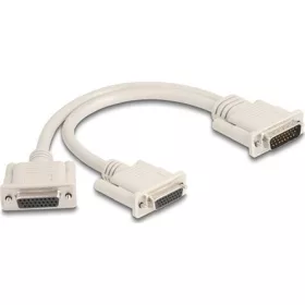   Delock Y osztott kábeles adapter D-Sub HD 26 tűs apa - 2 x D-Sub HD 26 tűs anya csavarokkal 30 cm