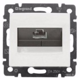 Legrand Valena 1xRJ45 LCS2 Cat5e UTP aljzat fehér