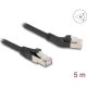 Delock RJ45 hálózati kábel Cat.6A S/FTP 45 -ben jobbra hajlított apa   egyenes apa 5 m, fekete