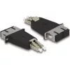Delock Optikai szál hibrid párosító LC Duplex apa - SC Duplex anya bézs