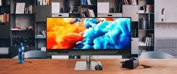 BenQ Monitor 27" - PD2725U (IPS, 16:9, 3840x2160, 5ms, 400cd/m2, 2xHDMI, DP, TH3, USB, Speaker, Pivot, mag.áll., VESA)