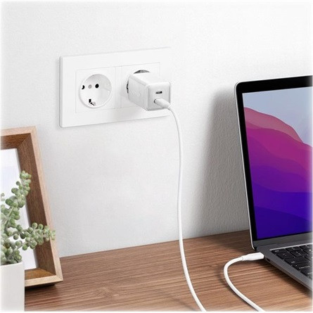 Anker Eufy 512 PowerPort III Nano Pro 40W univerzális hálózati töltő adapter fehér