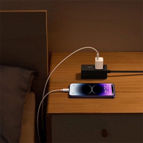 Baseus GaN5 Mini hálózati gyorstöltő 30W, USB Type-C, fehér