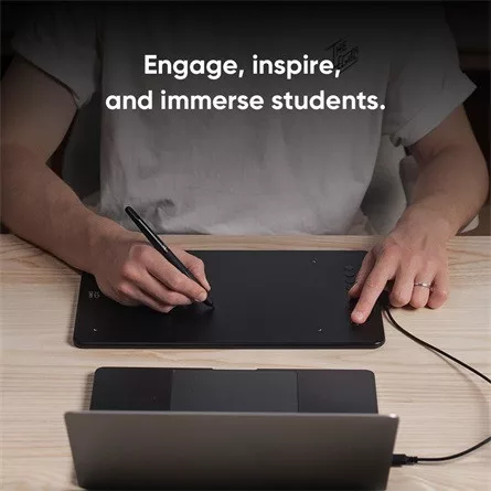 XP-PEN Grafikus tábla - Deco 01V3 (10"x6,25", 5080 LPI, PS 16k, 200 RPS, 8 gomb, USB)