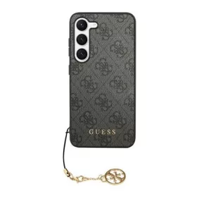   CG Mobile Samsung S24 5G GUESS 4G CHARMS műanyag telefonvédő textil hátlap, telefondísz, SZÜRKE