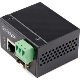   StarTech Industrial 100Mbps SFP to RJ45/Cat6 média konverter