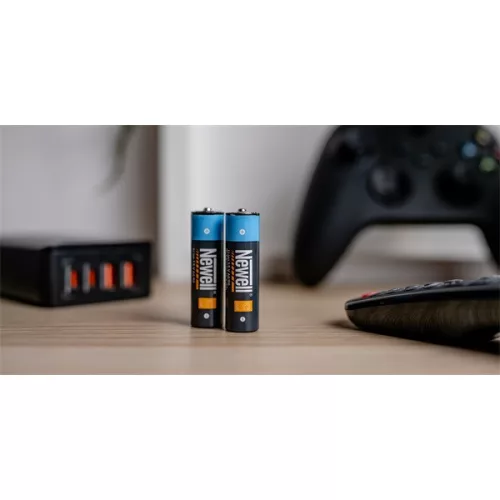 NEWELL USB-C 1550 ceruza elem akkumulátor, R6, AA,  tartozék USB-A / USB-C kábel, 40 hónap garancia