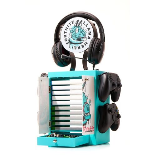 NUMSKULL PS5/XBOX Series Fortnite játéktartó szekrényes állvány