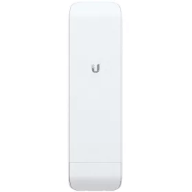   Ubiquiti NanoStation NSM2, 2.4 GHz, 150+ Mbps, range 13+ km, 11.2 dBi, Pole Mounting kit included, Power method - Passive Power over Ethernet,airMAX,EU