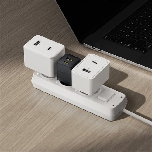 Baseus Palm hálózati gyorstöltő 30W, USB Type-C + USB Type-A, fekete