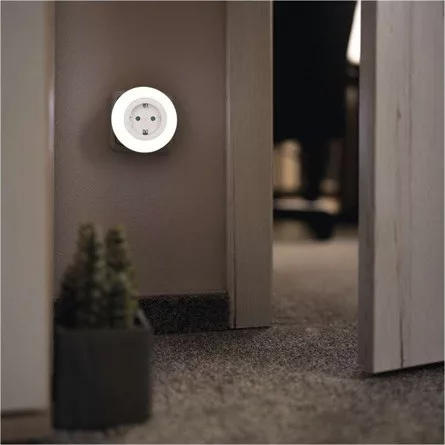 Emos P3321 fotoszenzorral LED éjjeli fény