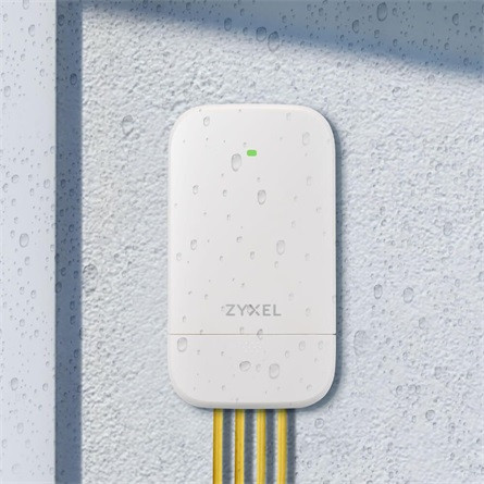 Zyxel POE12-3PD 1Gb/s Ethernet Quad RJ45 PoE extender