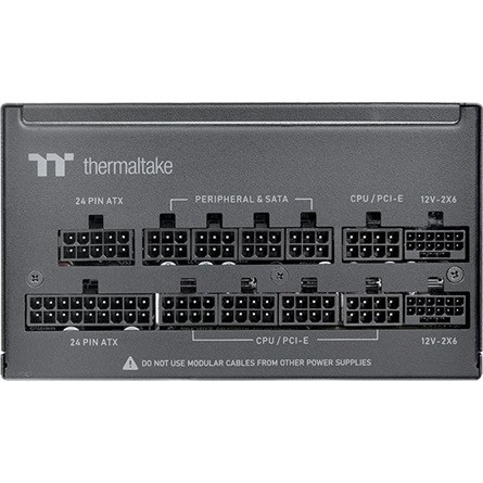 Thermaltake Toughpower PT ATX desktop tápegység 1200W 80+ Platinum BOX