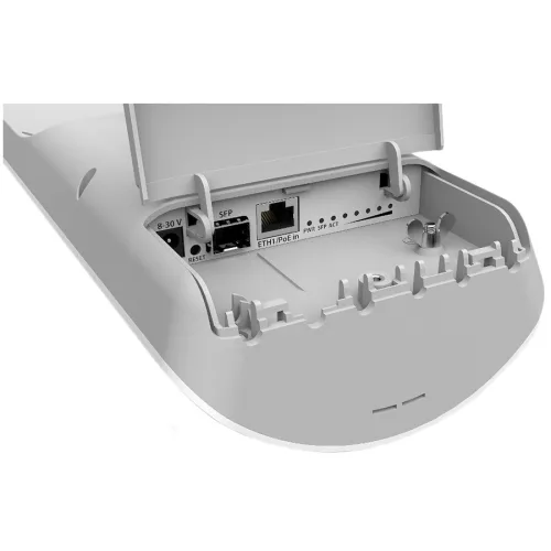 MIKROTIK mANTBox 15s 5GHz 120 degree 15dBi Dual Polarization Integrated Sector Antenna