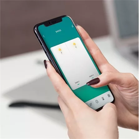 LogiLink Wi-Fi intelligens kettős fali kapcsoló, Tuya kompatibilis