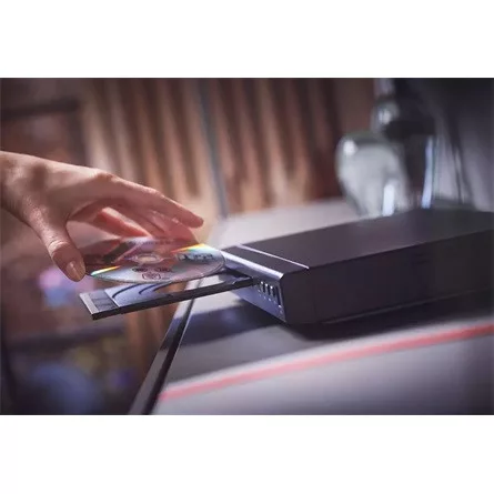 Philips TAEP200/12, 2000 series DVD player with USB port.