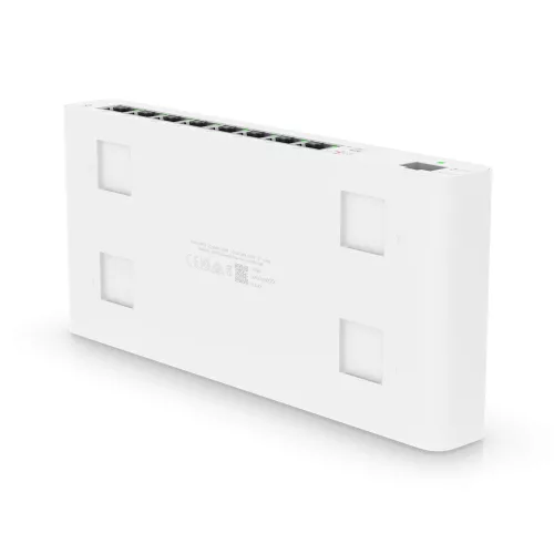 UBIQUITI (8) GbE RJ45 ports with 27V passive PoE output Router
