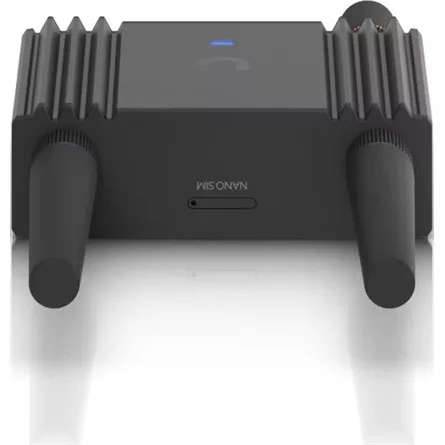 Ubiquiti UMR-Ultra mobile router Site-to-site VPN router and VPN router client routing, 2x FE RJ45 ports, Powered using USB Type-C or 4-pin DC power socket, WiFi 4 single chain 2.4 GHz radio
