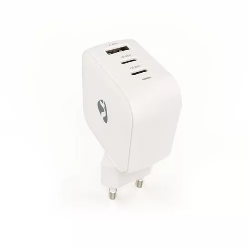 Nedis WGCHA70WWT töltő 70 W, GaN, PD3.0, QC 1,5 / 2,25 / 2,5 / 3,0 / 3,5 A, Kimenetek száma: 3, USB-A / 2x USB-C, fehér